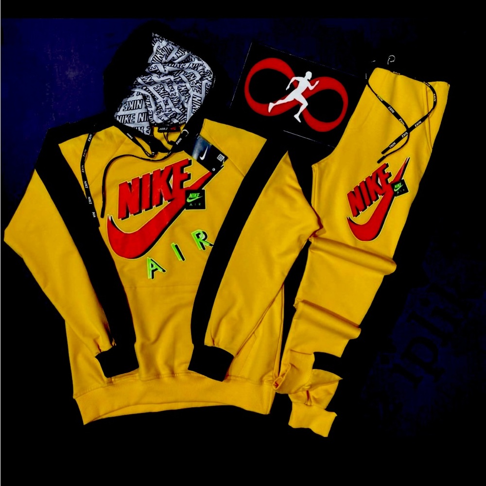 Brand new men sweatsuits.